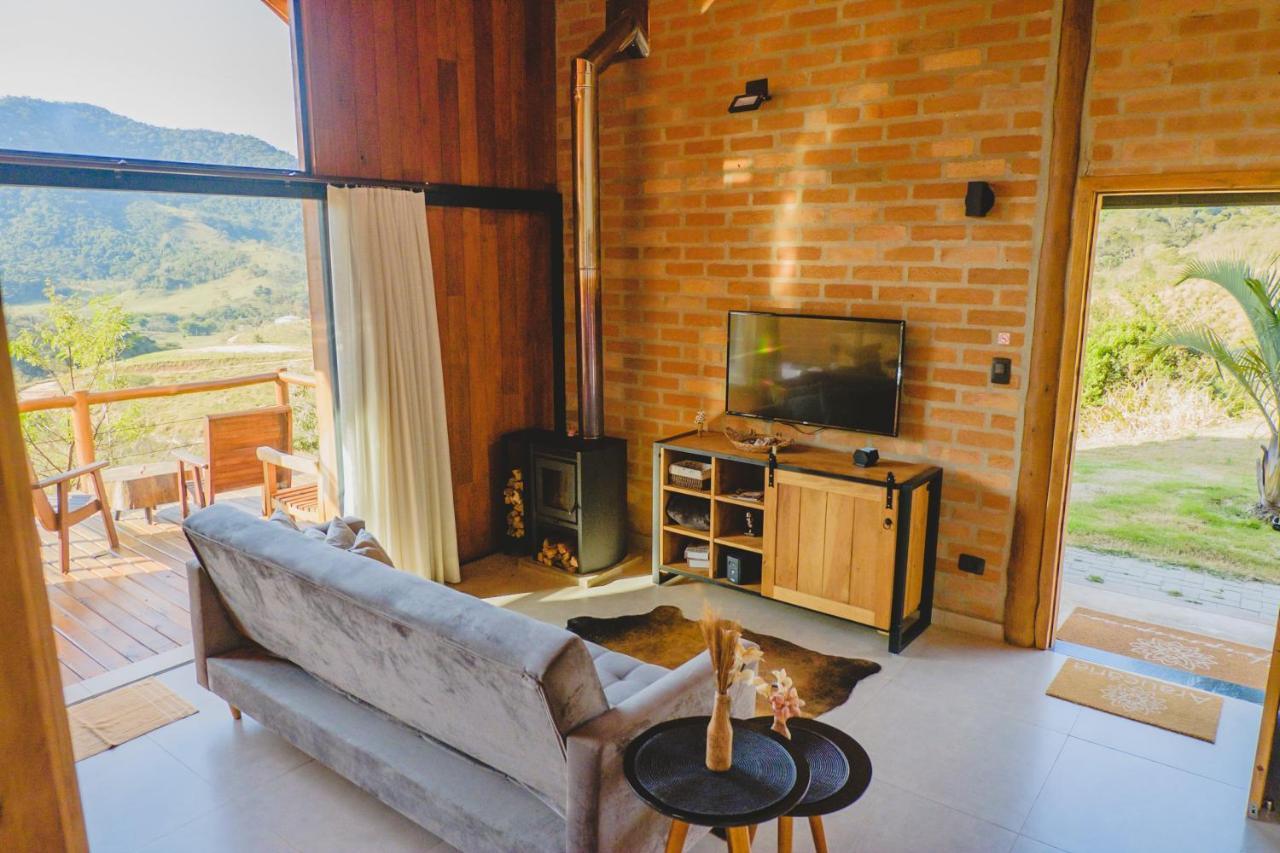 Pousada Ho'Oponopono Chalets & Wine Sapucai-Mirim Exterior photo